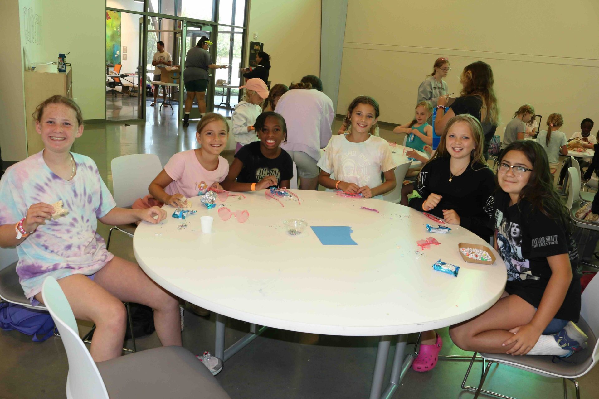 Website-Summer-Camp-Trivera-Group-Crafts